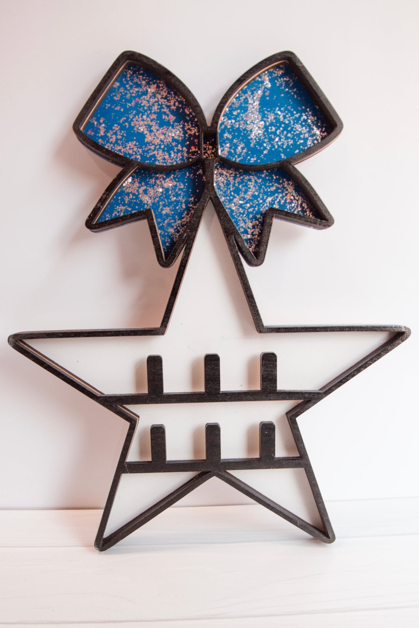 Glitter Bow & Star Cheer Ring Display