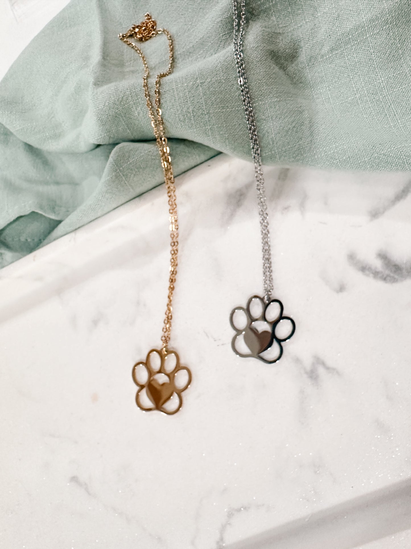 🐾Engraved Mascot Necklace